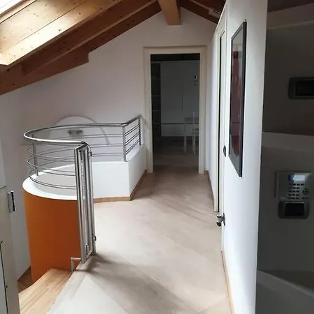 Mansarda Con Terrazzo E Giardino Altopiano Di Pine Baselga di Pinè Buitenkant foto