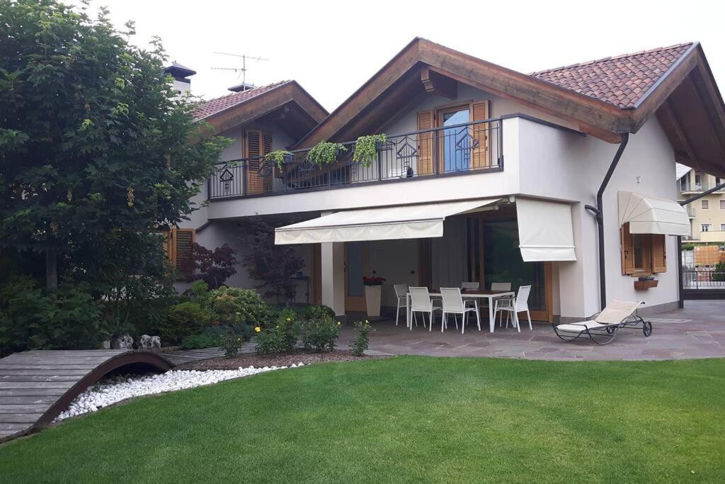 Apartment Mansarda Con Terrazzo E Giardino Altopiano Di Pine *