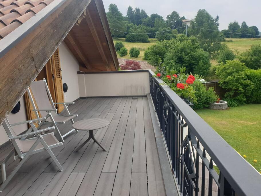 Mansarda Con Terrazzo E Giardino Altopiano Di Pine Apartment *
