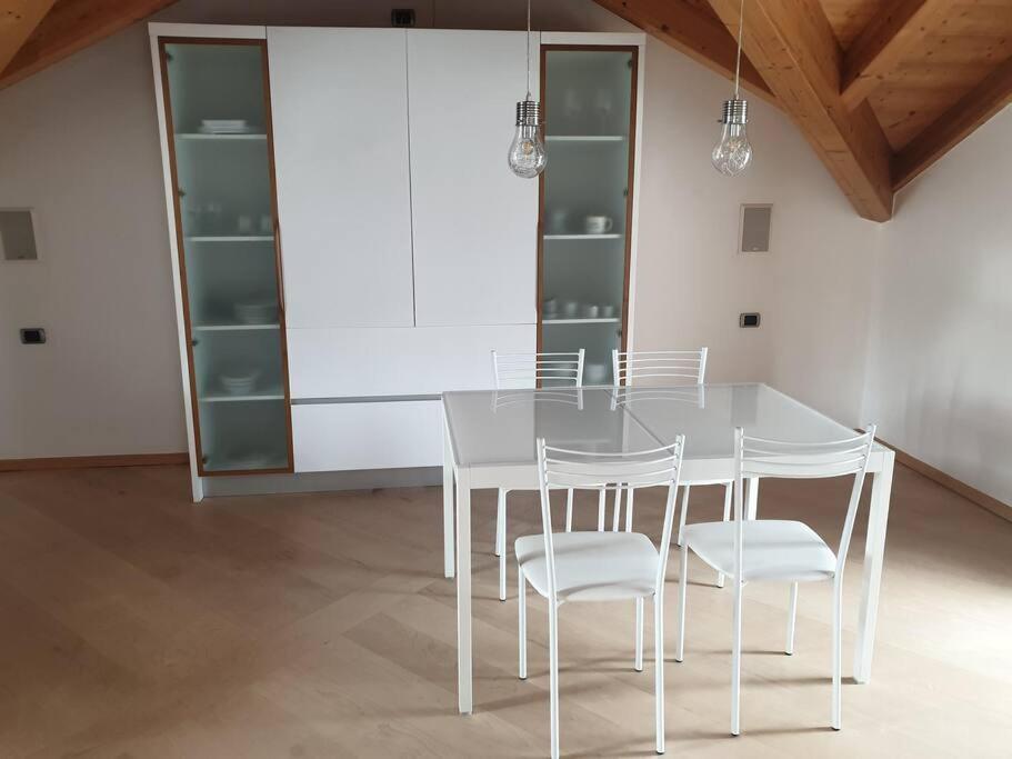 Mansarda Con Terrazzo E Giardino Altopiano Di Pine
