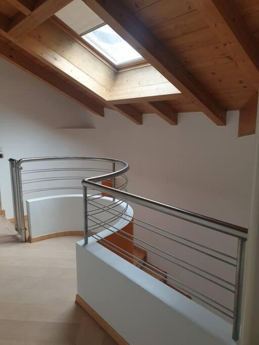 Mansarda Con Terrazzo E Giardino Altopiano Di Pine Apartment *