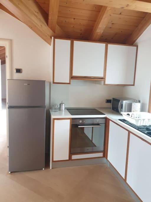 Mansarda Con Terrazzo E Giardino Altopiano Di Pine Apartment *