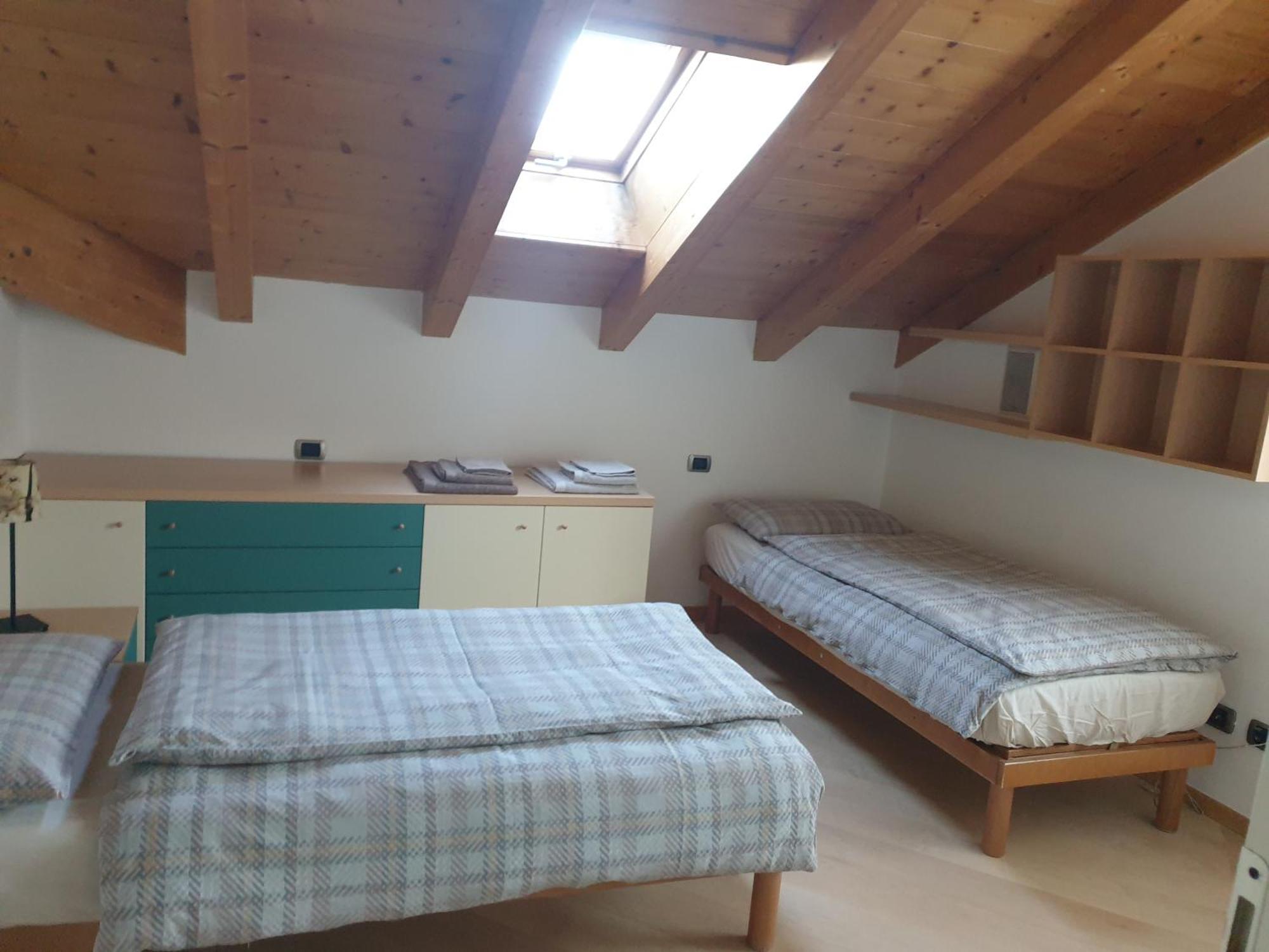 Apartment Mansarda Con Terrazzo E Giardino Altopiano Di Pine *